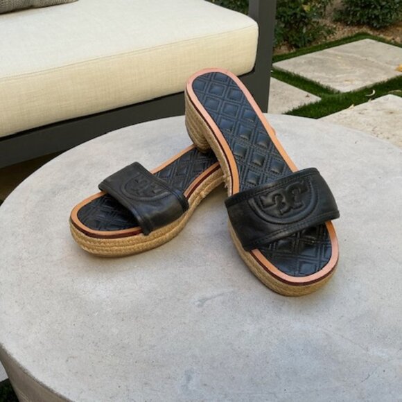 Tory Burch Slide - Picture 1 of 4